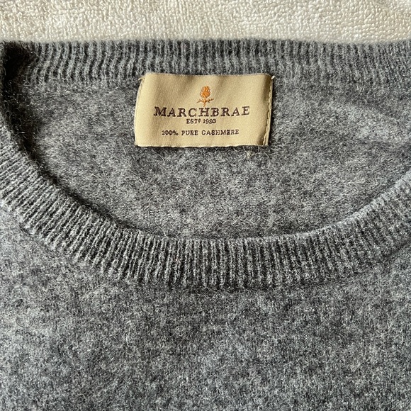 Men’s 100% Cashmere Crewneck Sweater - Picture 2 of 10